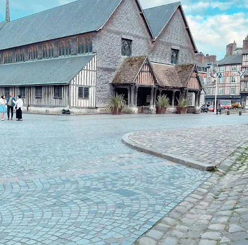 Le 8 شقة أونفلور